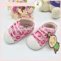 2015 Baby shoes moccasin with soft sole